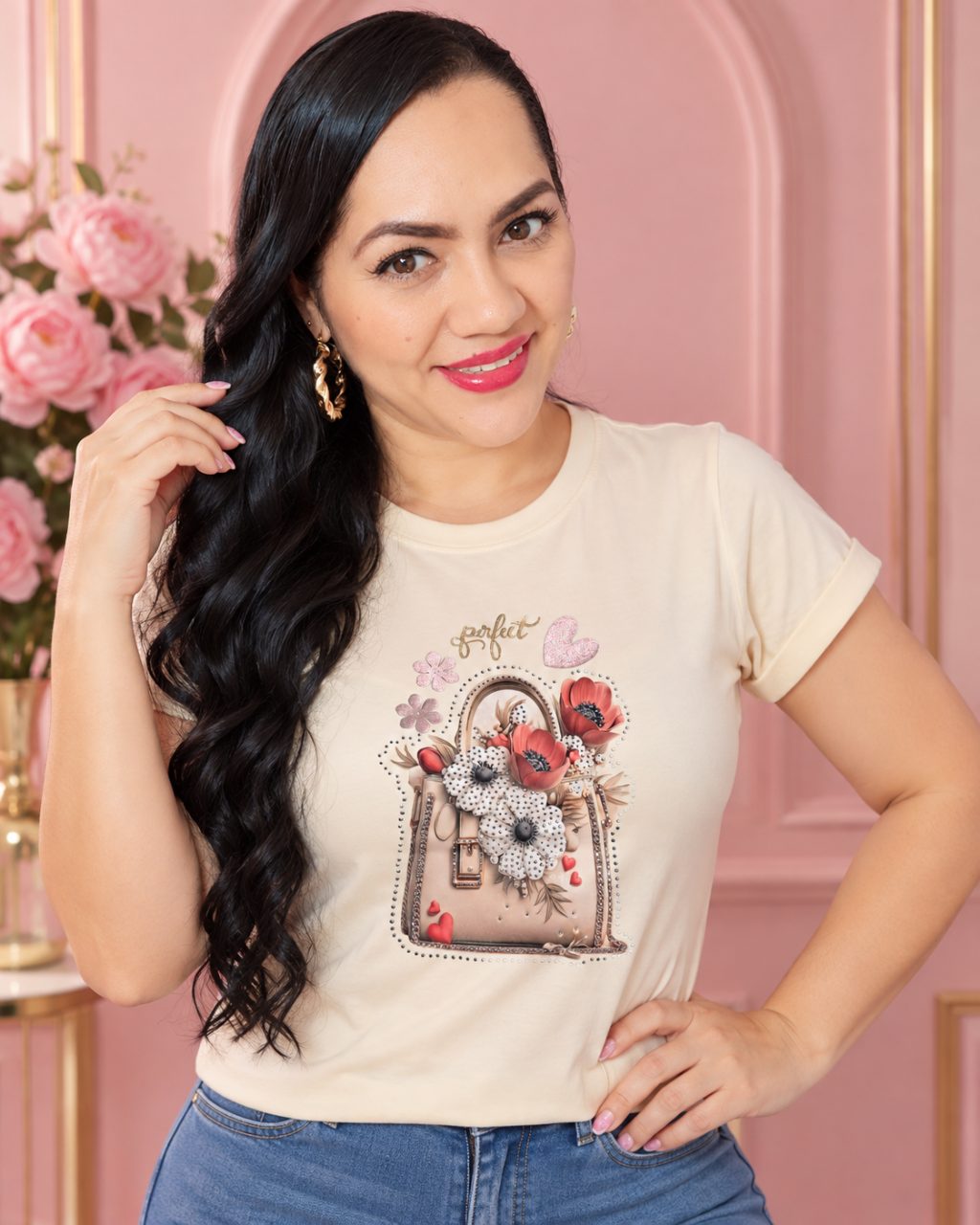 Camiseta algodón licrado manga doblada con pedrería